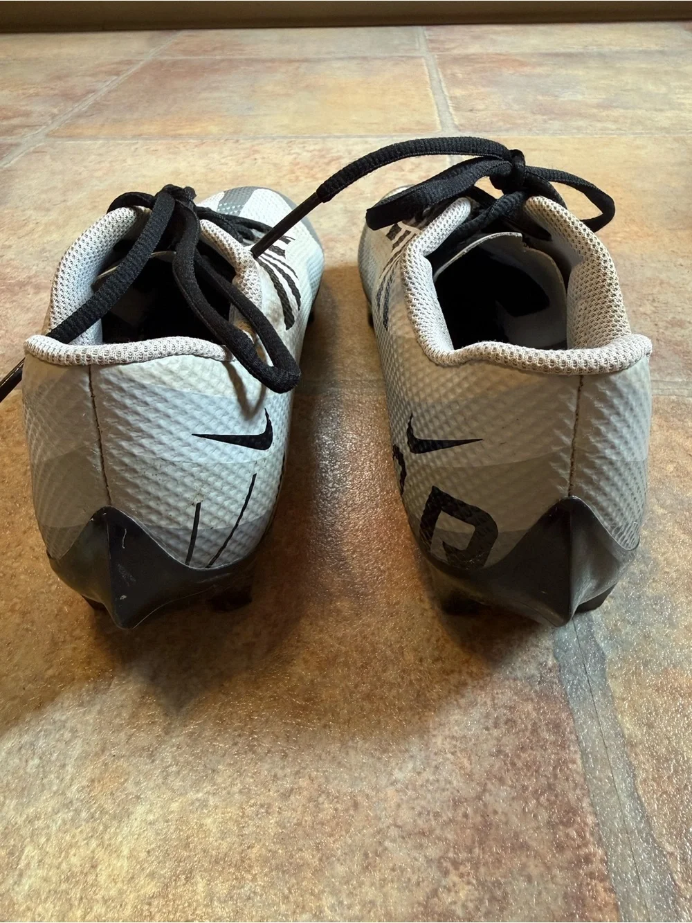 Nike White and Black Firm-Ground Soccer Cleats